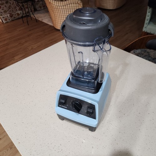 Vitamix e310 explorian blender - e310,